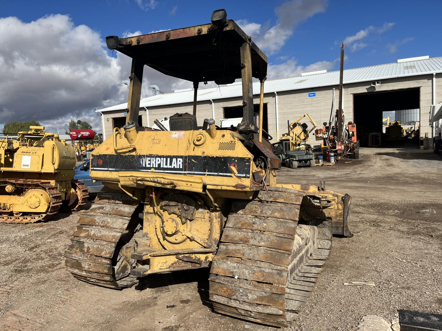 ./imagenes/INVOICE/2019/17247/TOPADOR FRONTAL CATERPILLAR D5M (5).JPG